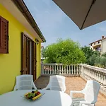 House Sunce *