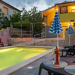 House Sunce Pula