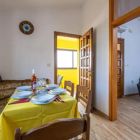 Сasa de vacaciones House Sunce